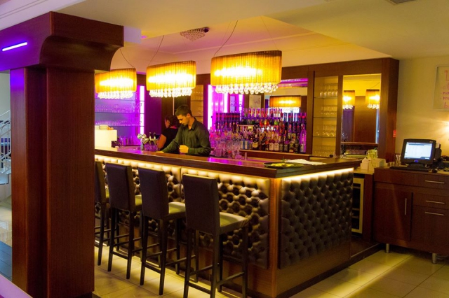 Simbad Hotel Restaurant & Bar 